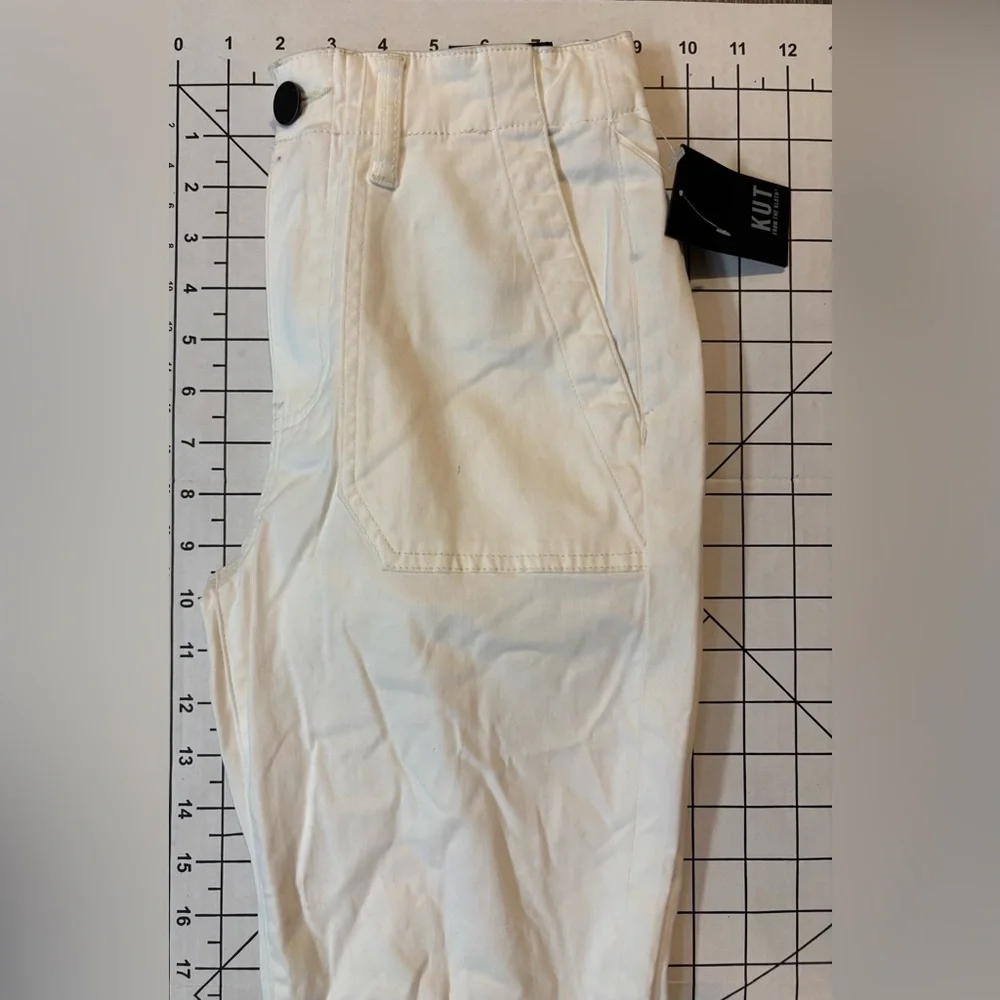 NWT Kut‎ From The Kloth Women’s Size 0 Off-White Ankle Straight Leg Pants